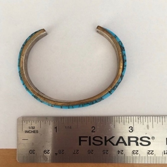 Vintage Sterling Silver Native American Turquoise Cuff Bracelet - Picture 8 of 12